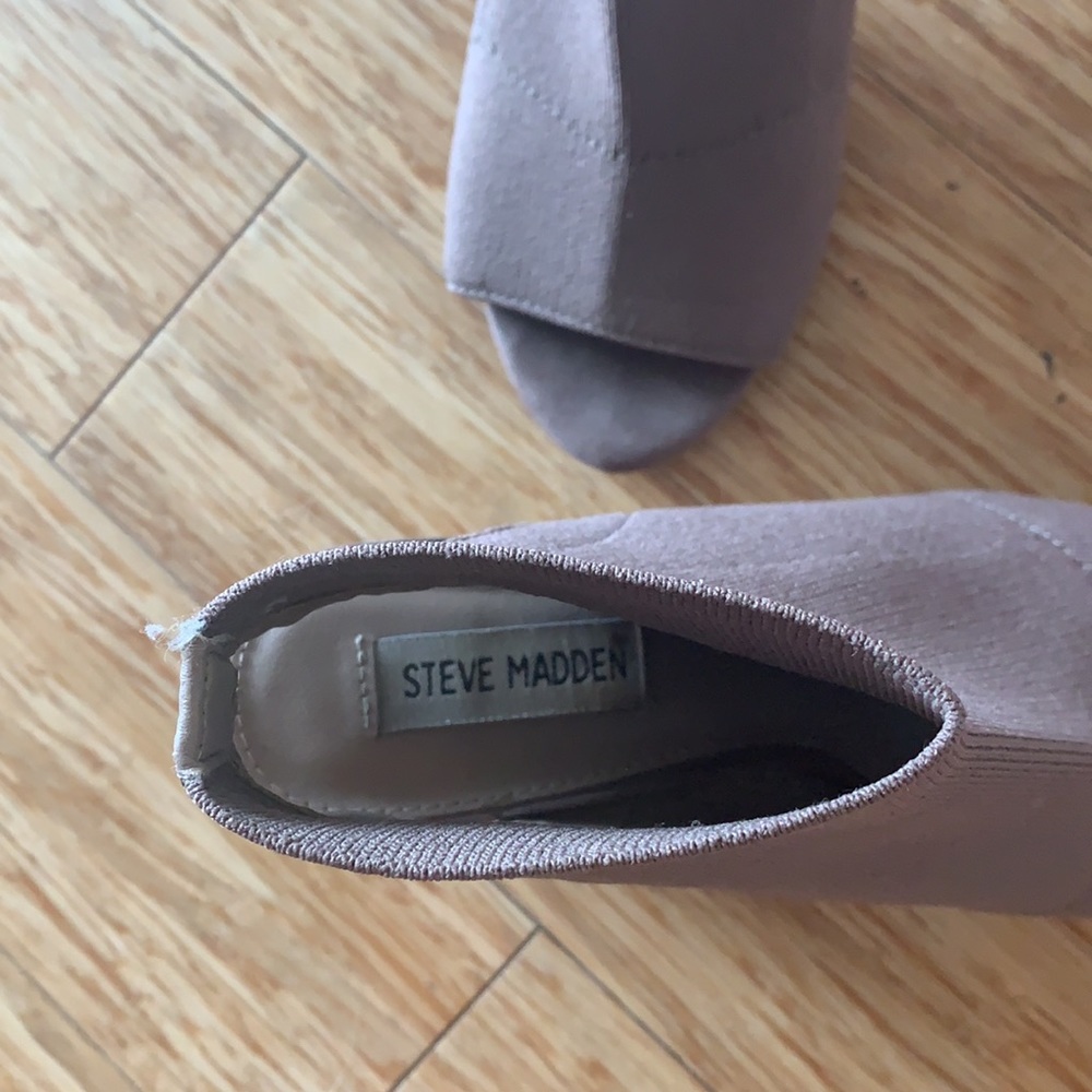 Steve Madden Heels - Picture 2 of 6